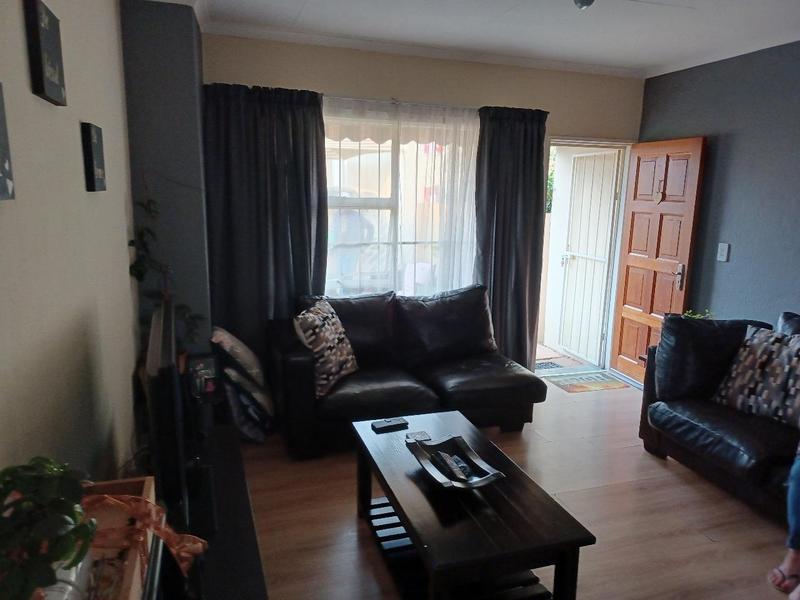 2 Bedroom Property for Sale in Meyersdal Gauteng