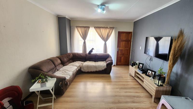 2 Bedroom Property for Sale in Meyersdal Gauteng