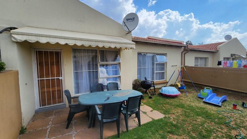 2 Bedroom Property for Sale in Meyersdal Gauteng