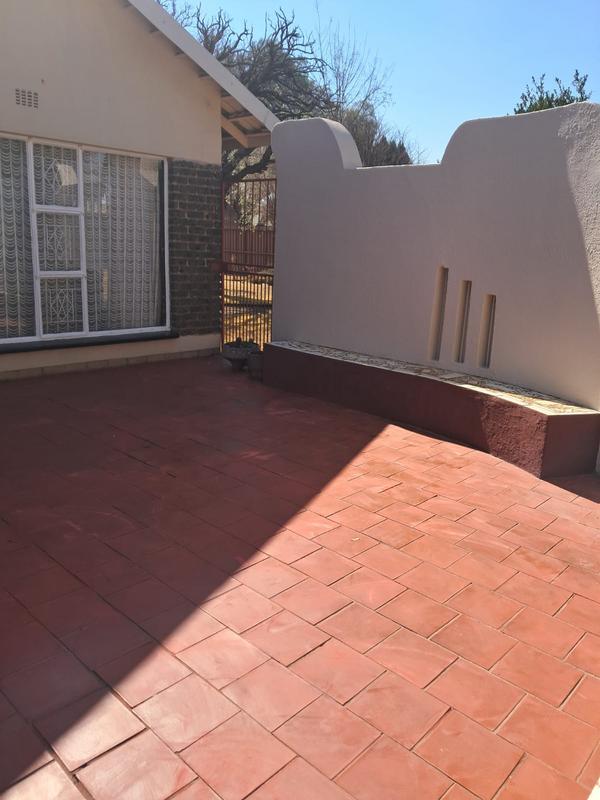 4 Bedroom Property for Sale in Golf Park Gauteng