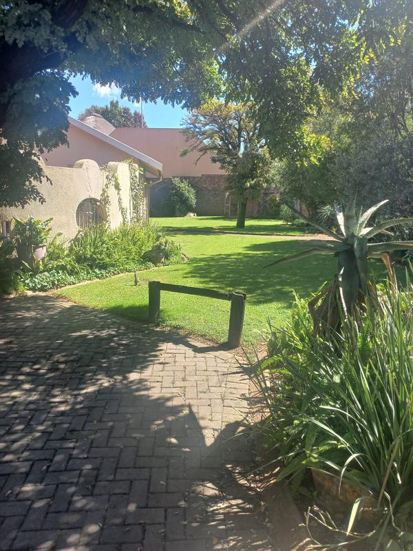 4 Bedroom Property for Sale in Golf Park Gauteng