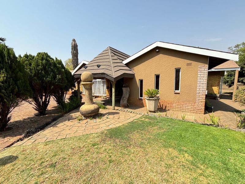 7 Bedroom Property for Sale in Meyerton Central Gauteng