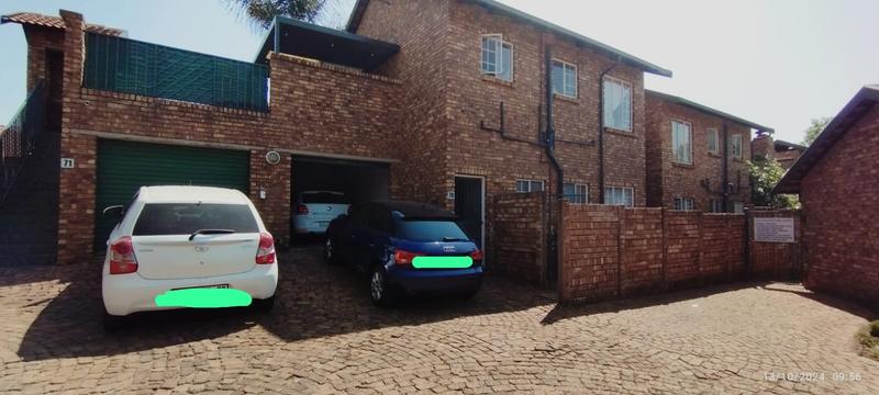 2 Bedroom Property for Sale in Highveld Gauteng