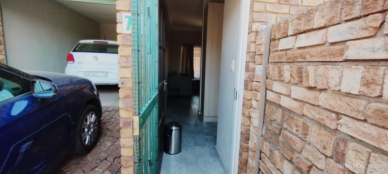 2 Bedroom Property for Sale in Highveld Gauteng