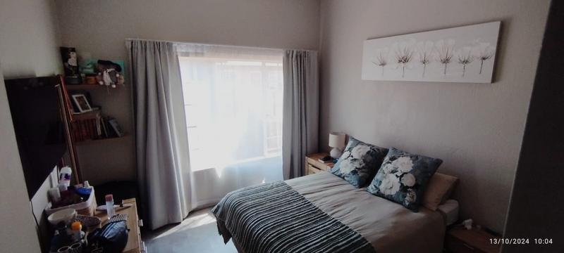 2 Bedroom Property for Sale in Highveld Gauteng