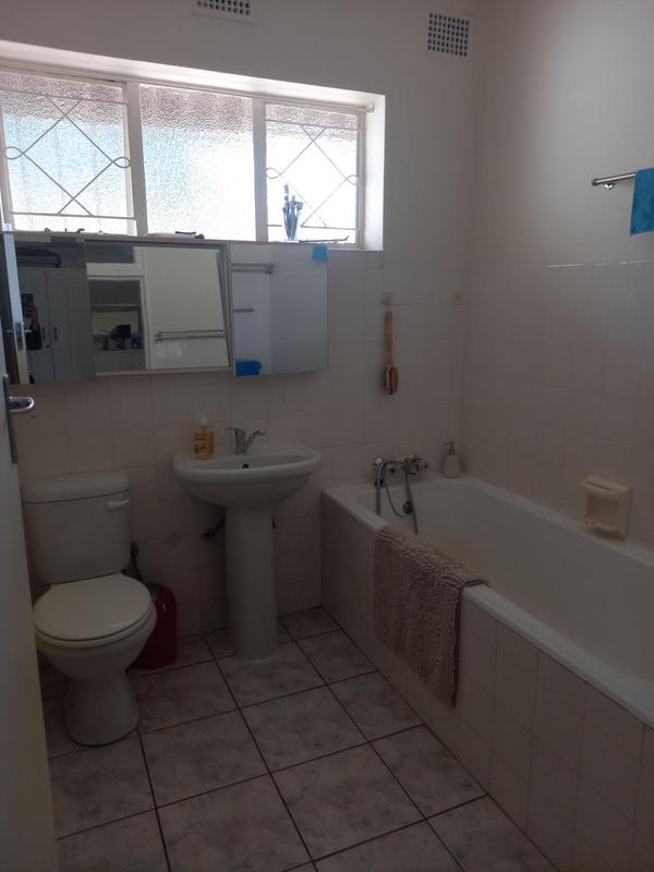 To Let 3 Bedroom Property for Rent in Roosevelt Park Gauteng