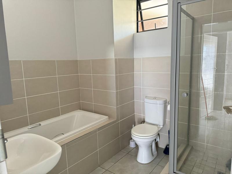 To Let 2 Bedroom Property for Rent in Amberfield Gauteng