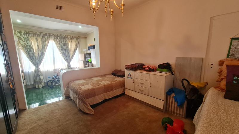 4 Bedroom Property for Sale in Lenasia Gauteng