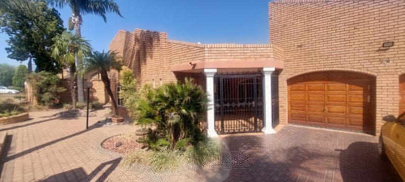 3 Bedroom Property for Sale in Laudium Gauteng