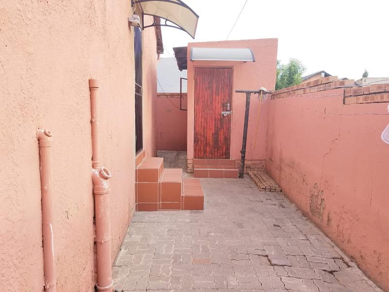 4 Bedroom Property for Sale in Klipfontein View Gauteng