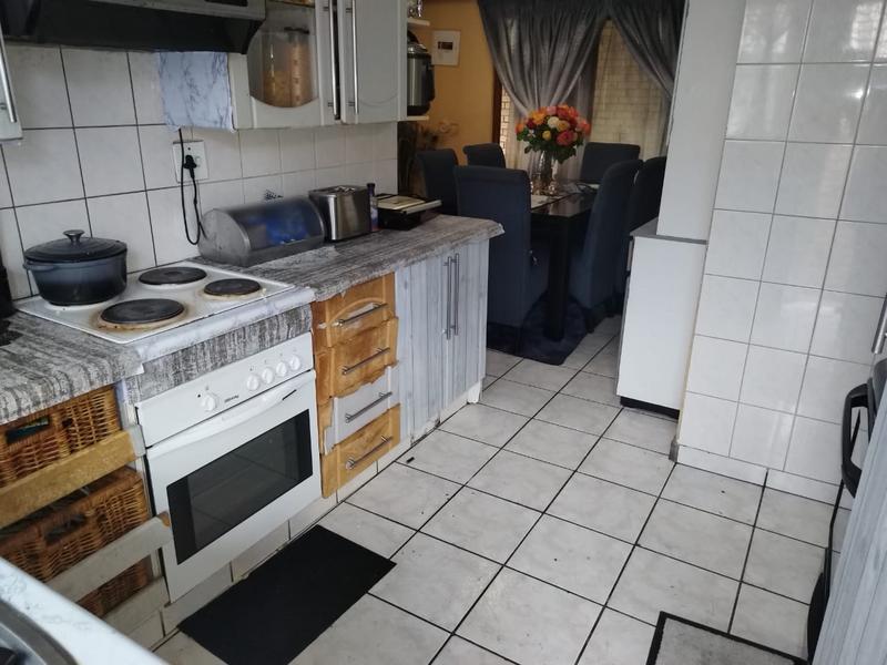 4 Bedroom Property for Sale in Klipfontein View Gauteng