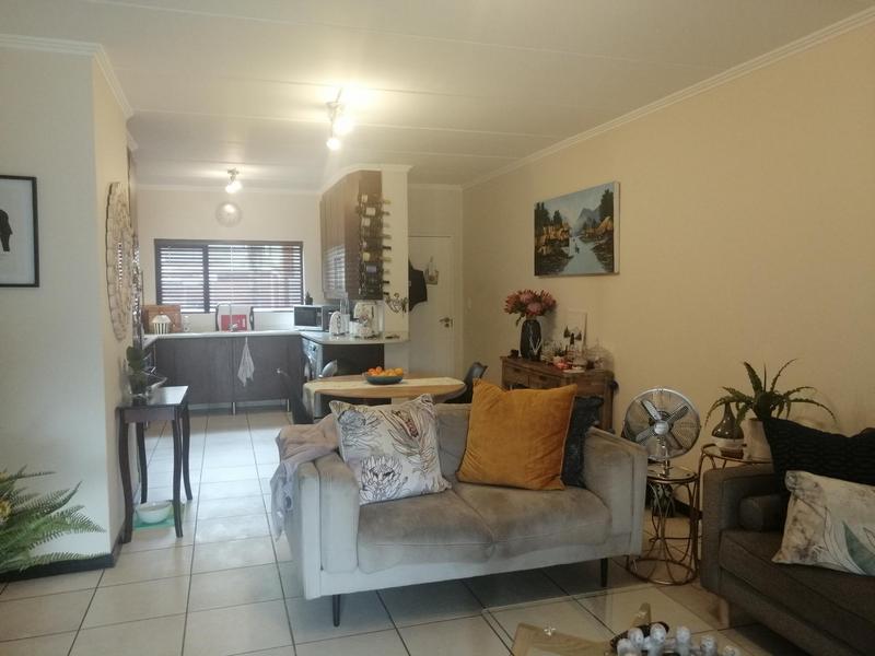 To Let 2 Bedroom Property for Rent in Solheim Gauteng