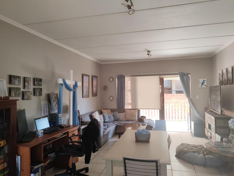 1 Bedroom Property for Sale in Solheim Gauteng