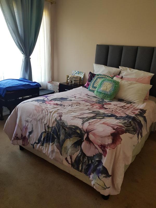 1 Bedroom Property for Sale in Edenvale Gauteng