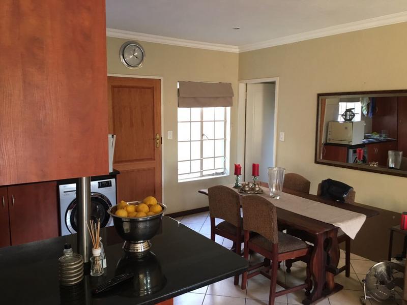 To Let 2 Bedroom Property for Rent in La Montagne Gauteng