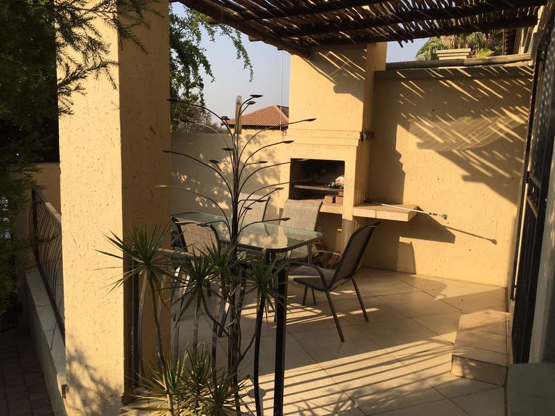 To Let 2 Bedroom Property for Rent in La Montagne Gauteng