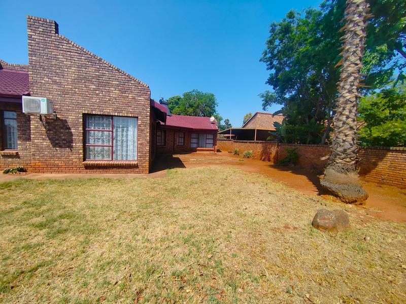 4 Bedroom Property for Sale in The Orchards Gauteng