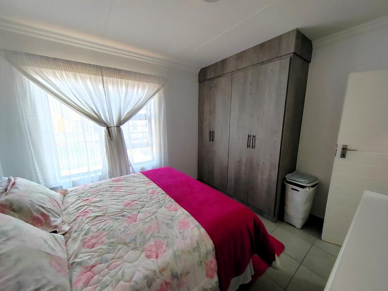 2 Bedroom Property for Sale in Theresa Park Gauteng