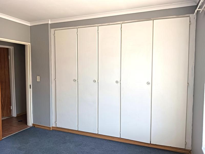 2 Bedroom Property for Sale in Freeway Park Gauteng