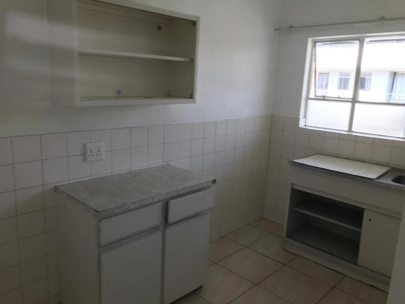 To Let 2 Bedroom Property for Rent in Melville Gauteng