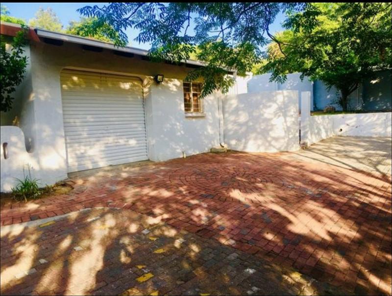 To Let 1 Bedroom Property for Rent in Bryanston Gauteng