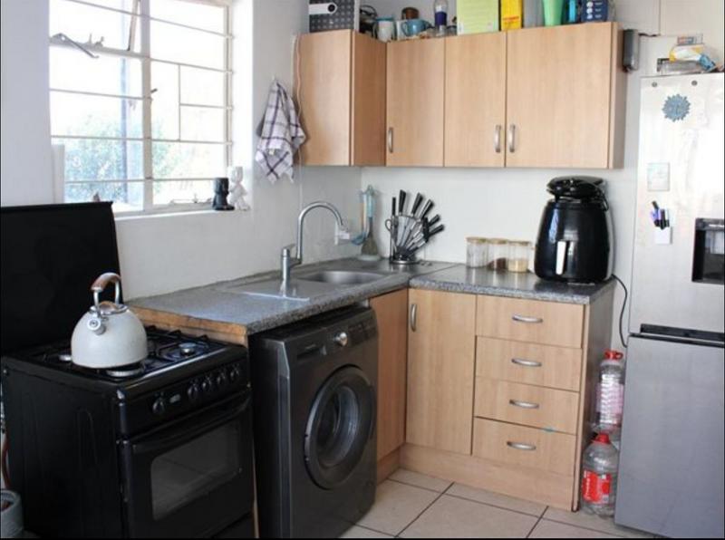 To Let 1 Bedroom Property for Rent in Bryanston Gauteng