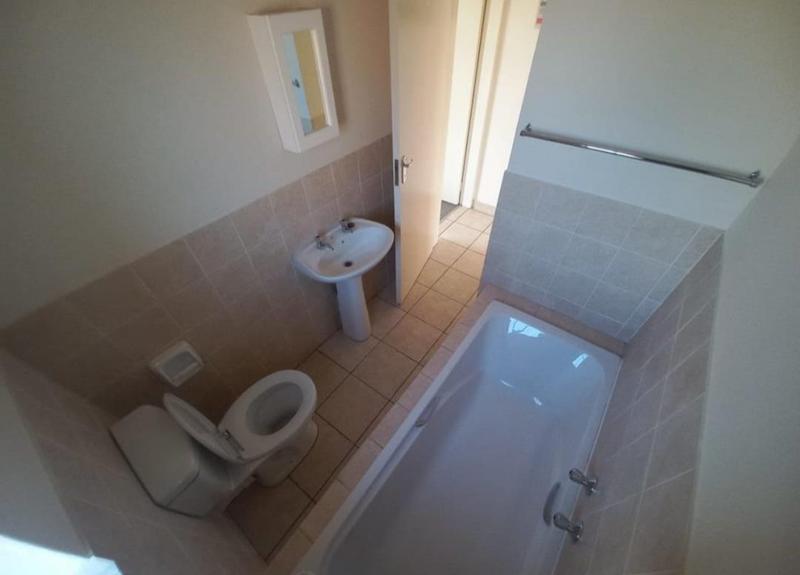 2 Bedroom Property for Sale in Strubensvallei Gauteng