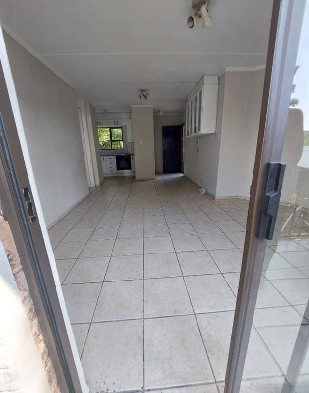 1 Bedroom Property for Sale in Petervale Gauteng