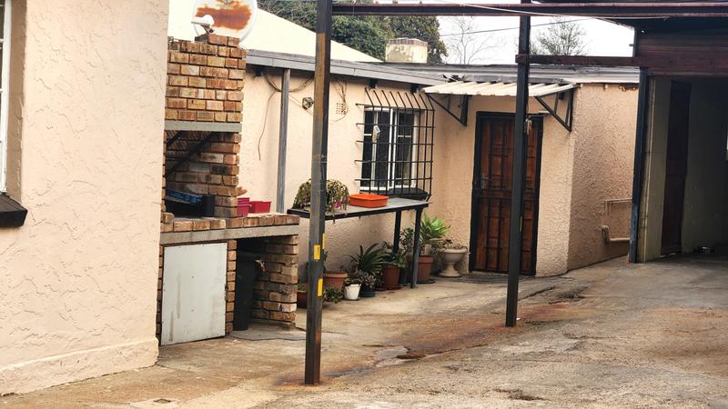 6 Bedroom Property for Sale in Primrose Gauteng