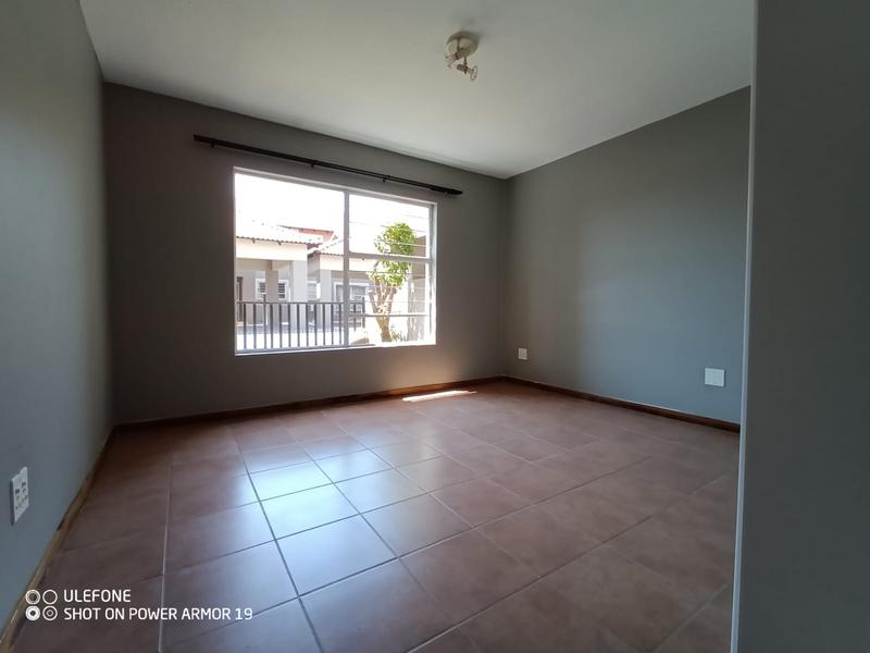 To Let 2 Bedroom Property for Rent in Van Dyk Park Gauteng