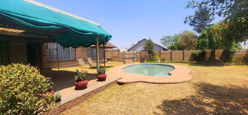 4 Bedroom Property for Sale in Talbotpark Gauteng