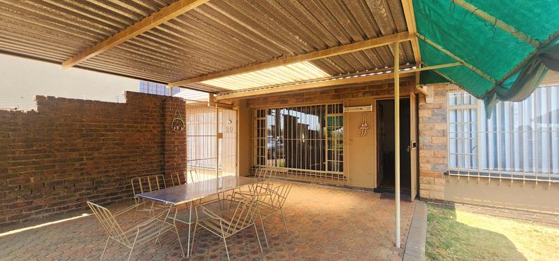 4 Bedroom Property for Sale in Talbotpark Gauteng