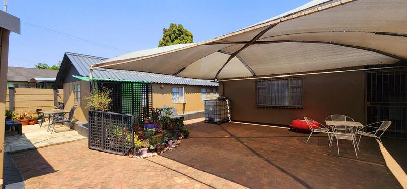 4 Bedroom Property for Sale in Talbotpark Gauteng