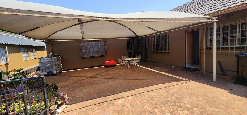 4 Bedroom Property for Sale in Talbotpark Gauteng