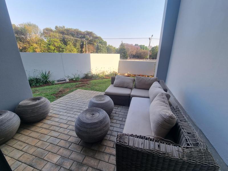 2 Bedroom Property for Sale in Menlyn Gauteng