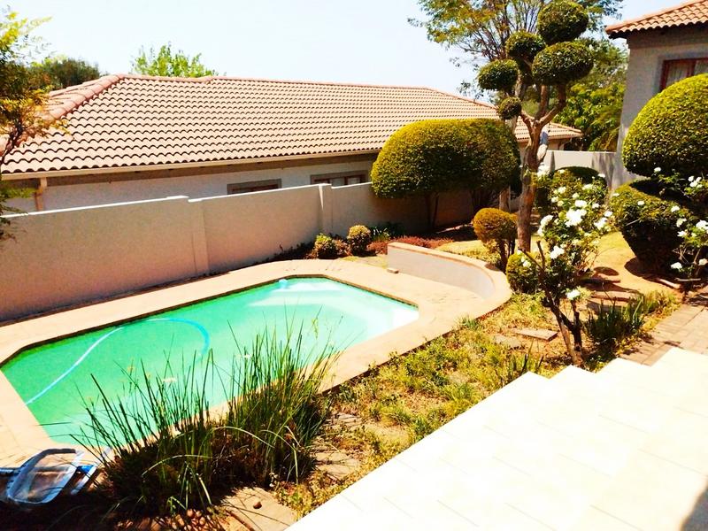 3 Bedroom Property for Sale in Featherbrooke Estate Gauteng