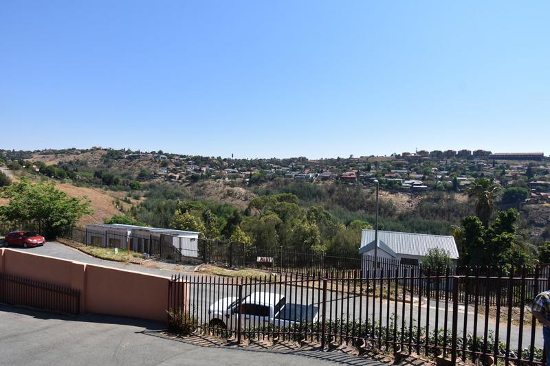 3 Bedroom Property for Sale in Kenmare Gauteng