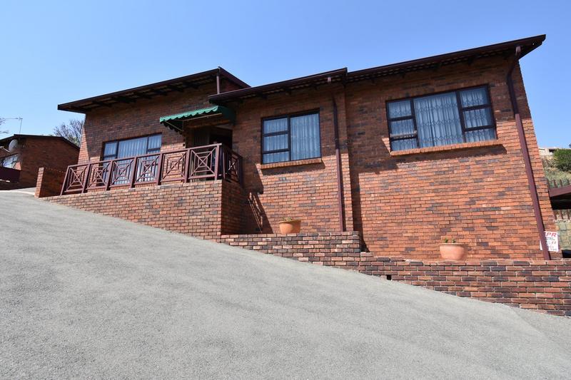 3 Bedroom Property for Sale in Kenmare Gauteng