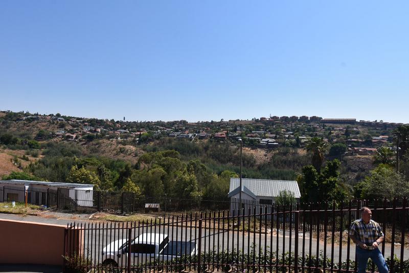 3 Bedroom Property for Sale in Kenmare Gauteng