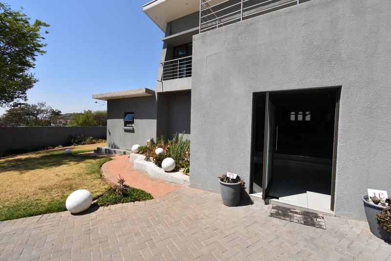 4 Bedroom Property for Sale in Kenmare Gauteng