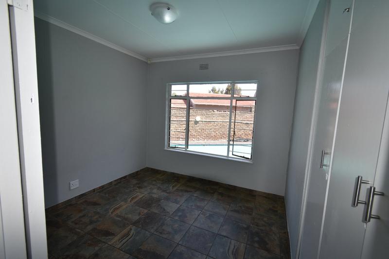 3 Bedroom Property for Sale in Kenmare Gauteng