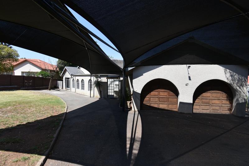 3 Bedroom Property for Sale in Kenmare Gauteng