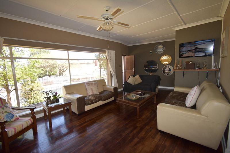 3 Bedroom Property for Sale in Monument Gauteng