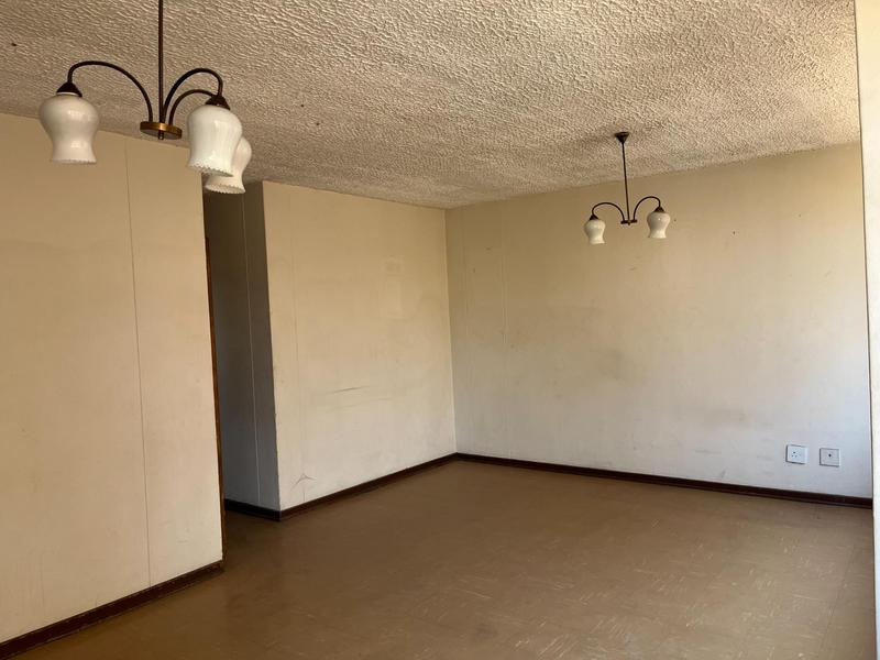 2 Bedroom Property for Sale in Pretoria West Gauteng