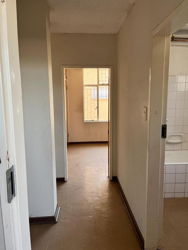 2 Bedroom Property for Sale in Pretoria West Gauteng