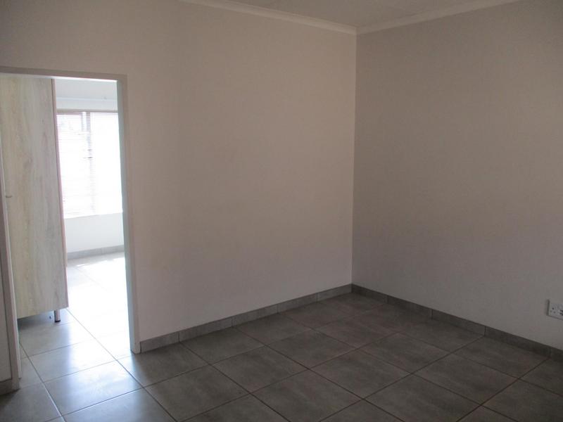 To Let 2 Bedroom Property for Rent in Lynnwood Gauteng