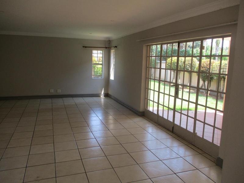 To Let 3 Bedroom Property for Rent in Equestria Gauteng