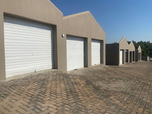 To Let 2 Bedroom Property for Rent in Vorna Valley Gauteng