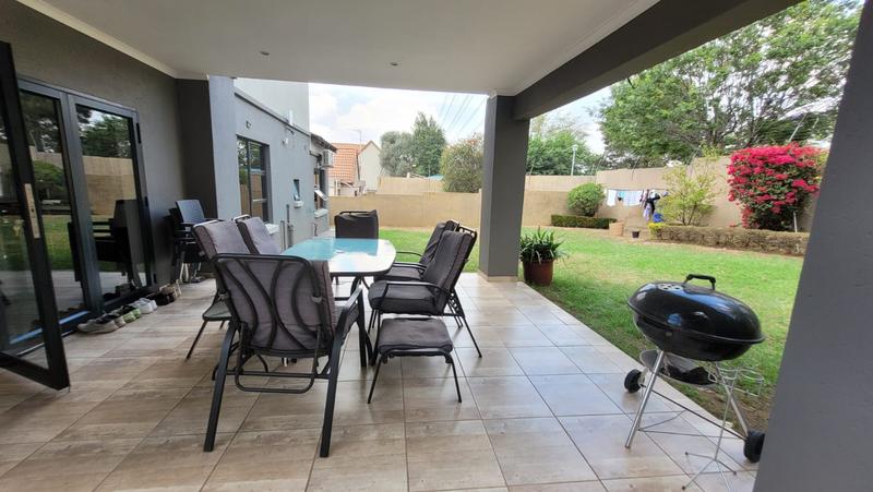 3 Bedroom Property for Sale in Magaliessig Gauteng