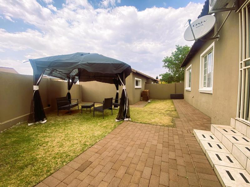 3 Bedroom Property for Sale in Thatchfield Gauteng